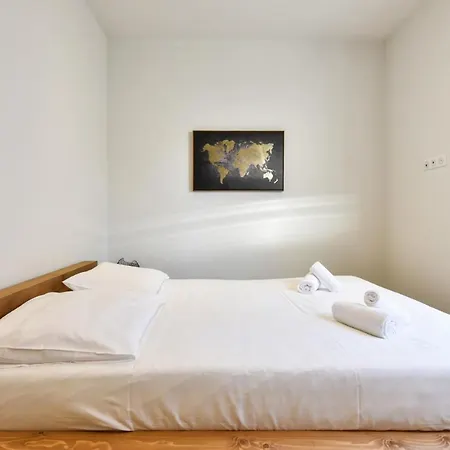 Apartment Florence - Welkeys Antibes